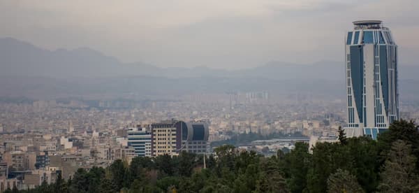  برقکار شبانه روزی در شرق تهران